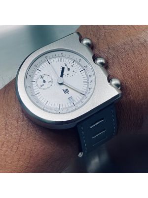 LIP WATCH RETRO STEEL CHRONOGRAPH MACH 2000 CLASSIC