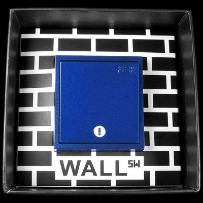 CLICK: WALLSWITCH, NOS LED Watch 