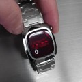 COMMODORE AUTHENTIC VINTAGE 1970s RED DISPLAY LED WATCH MINT CONDITION NOS