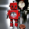 RETRO ROBOT SCI-FI MINI DESK CLOCK - Moveable! 